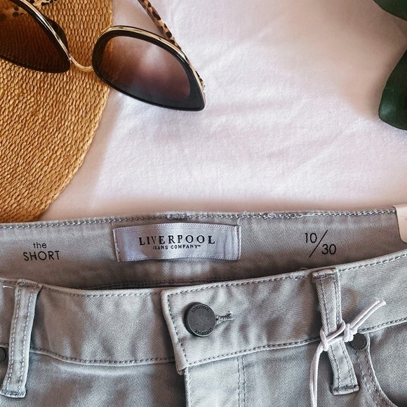 Liverpool Jeans Company Vickie Short Bermuda style Jean shorts - Picture 4 of 15